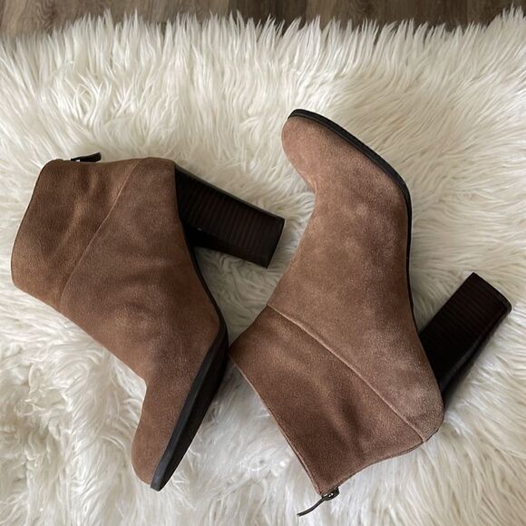 B C G GENERATION LEATHER SUEDE ANKLE BOOTS - Picture 1 of 11